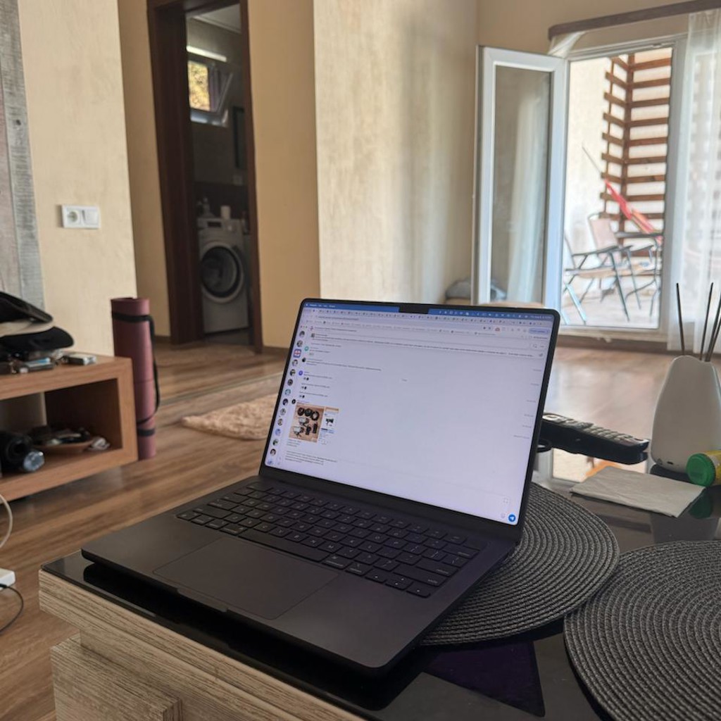 MacBook Pro M3 Pro 14'