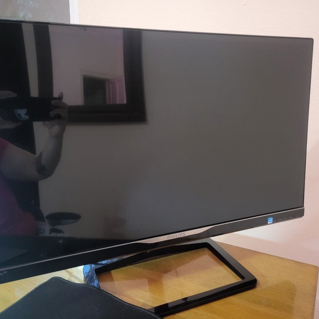 Монитор Philips Gioco 3D