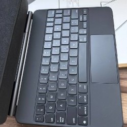 Magic Keyboard для iPad Air / Pro 11 дюймов - фото 4