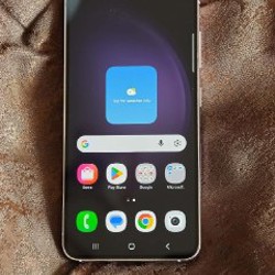 Google Pixel 8a - фото 1