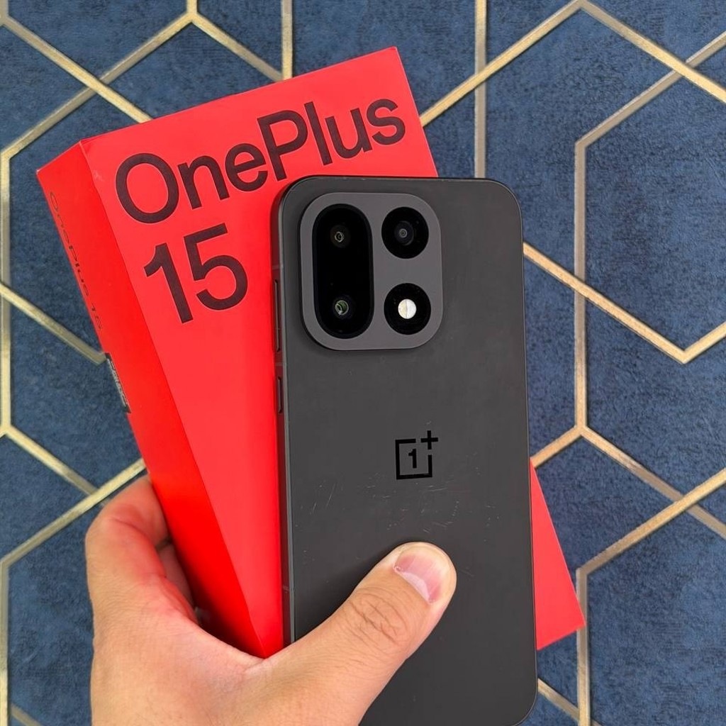 OnePlus 15