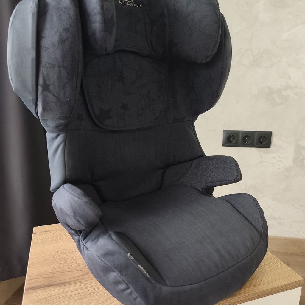 Автокресло Cybex Juno-Fix