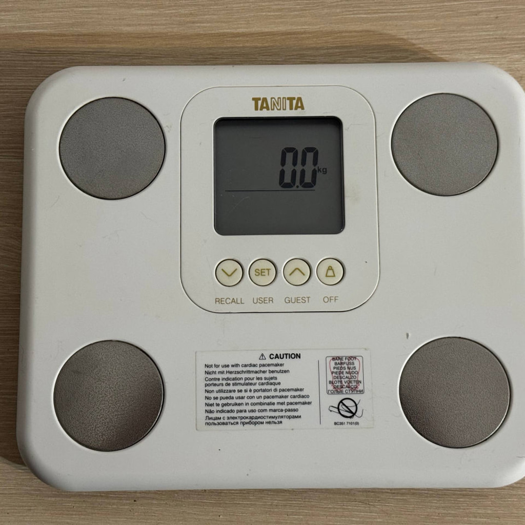 Напольные весы Tanita BC-730