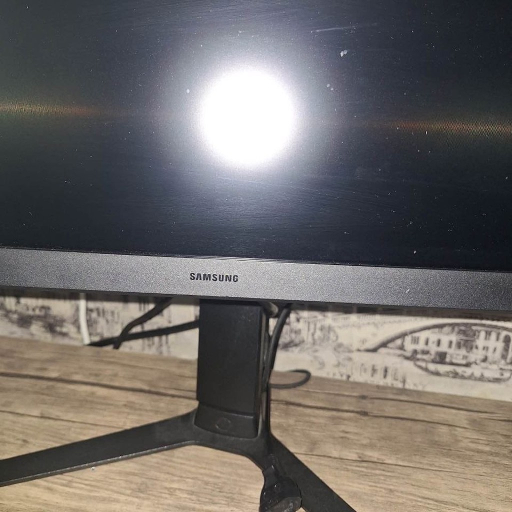 Монитор Samsung Odyssey G3
