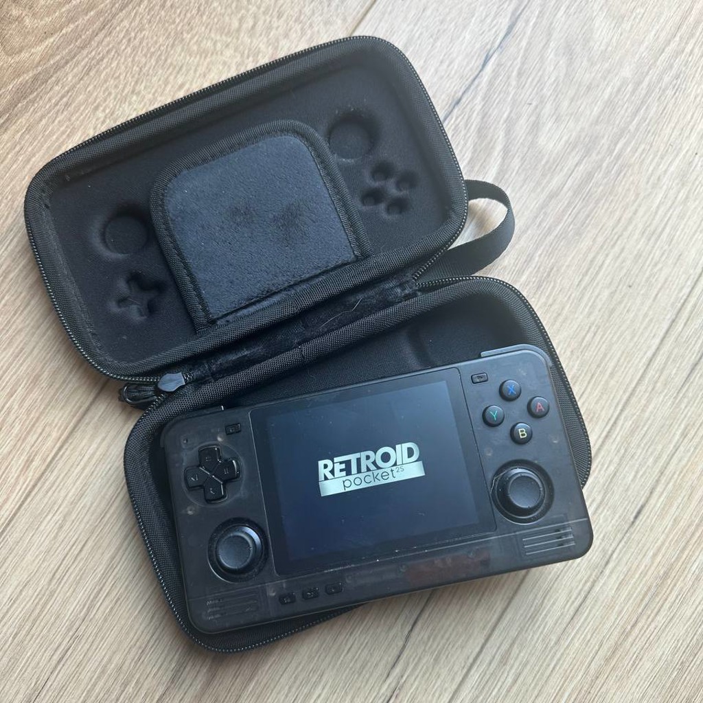 Retroid Pocket 2S