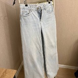 Джинсы широкие - фото 2