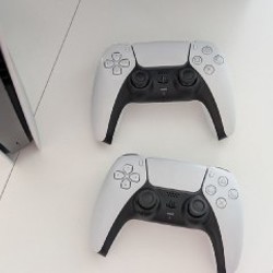PlayStation 5 - фото 2