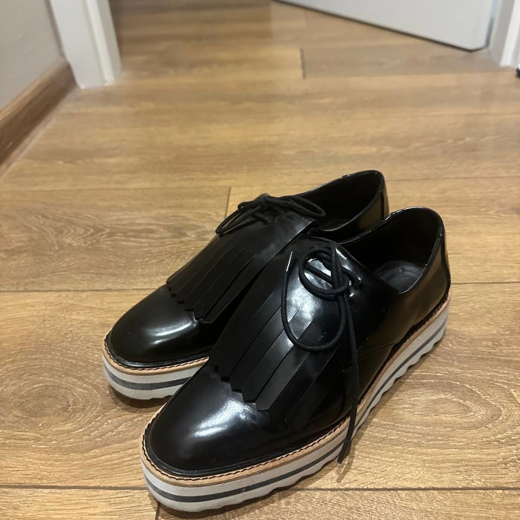 Женские туфли Zara
