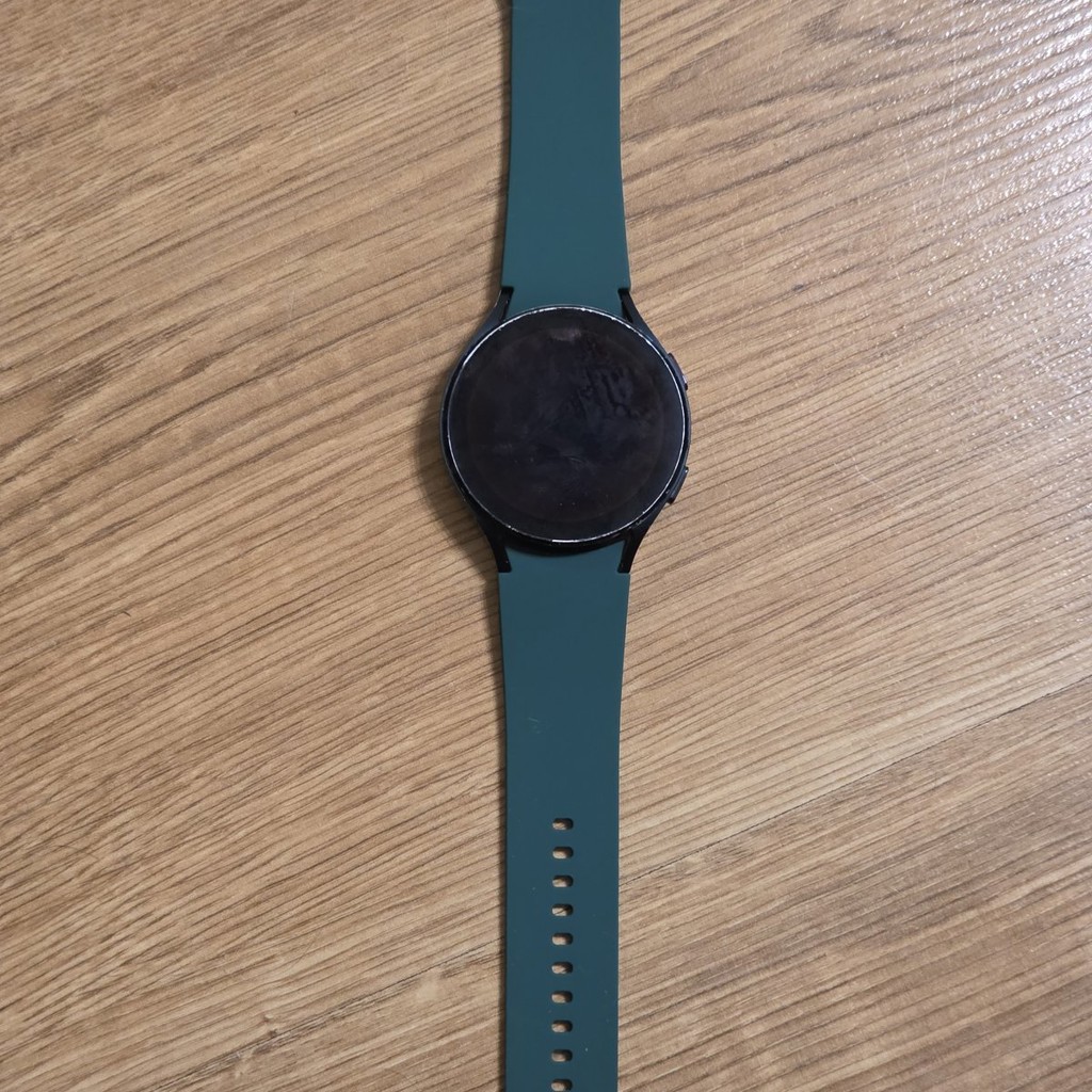 Смарт-часы Samsung Galaxy Watch4