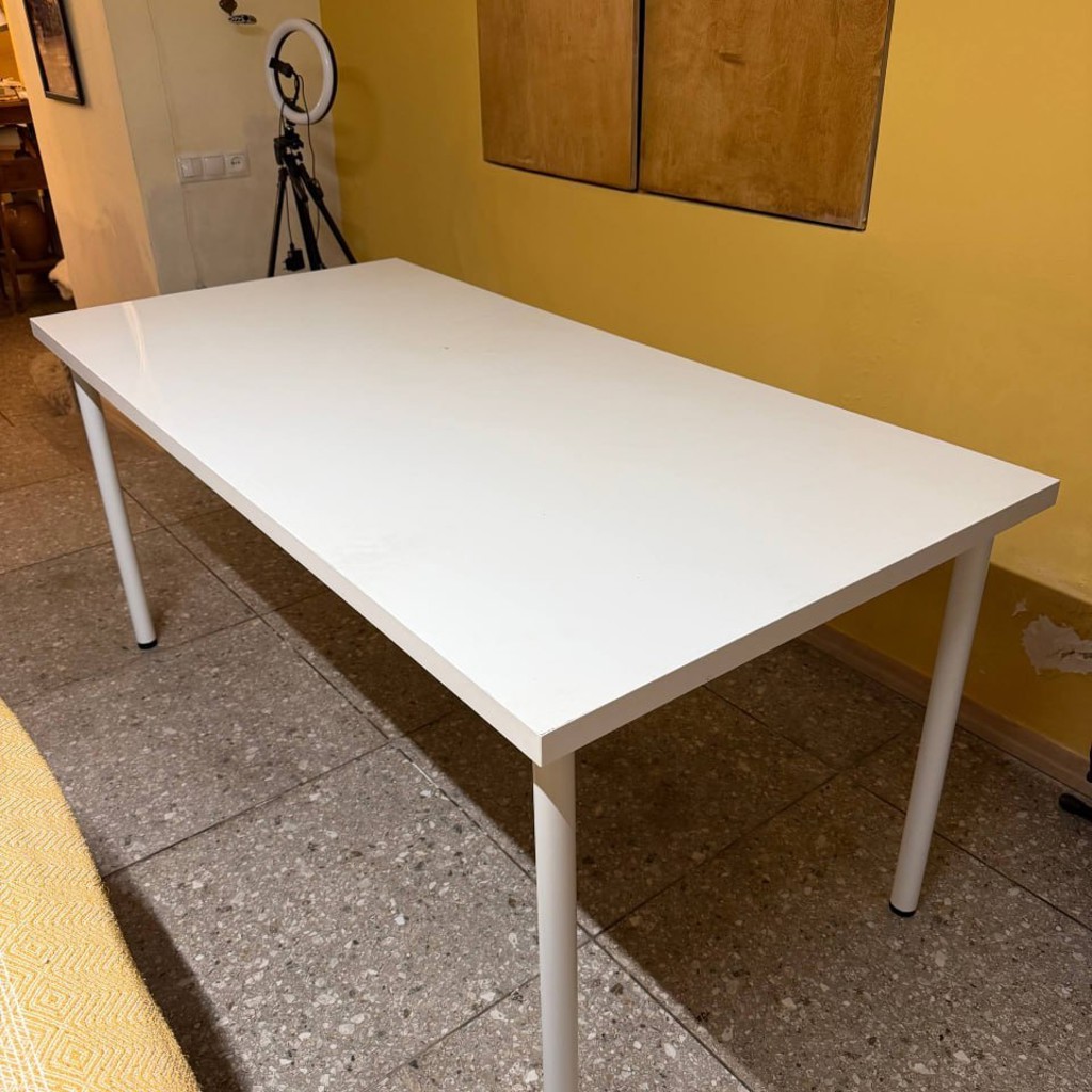Стол IKEA
