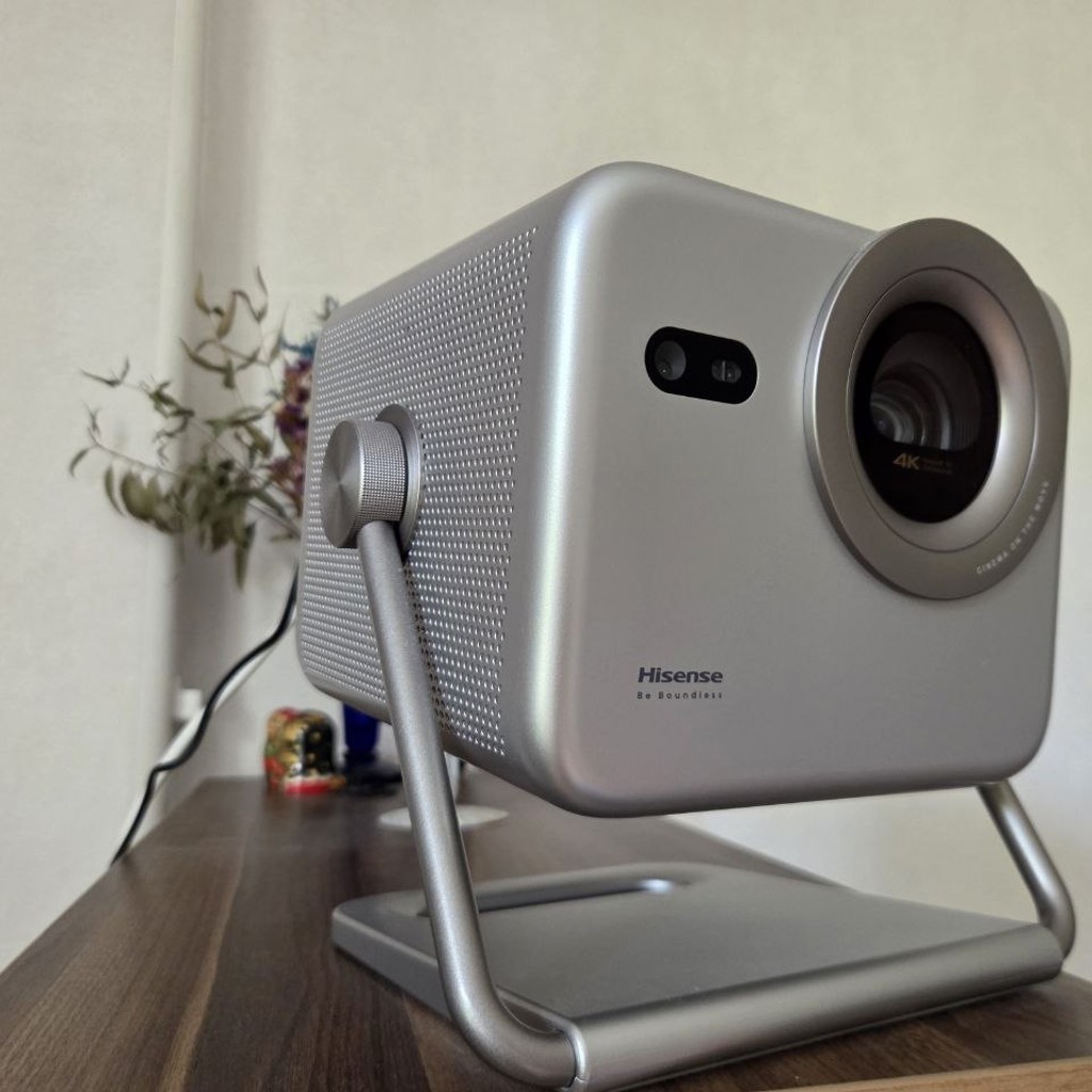 Hisense M2 Pro