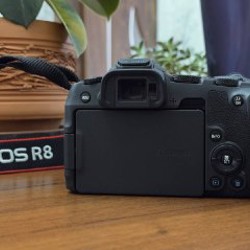 Фотоаппарат Canon EOS R8 Body - фото 4