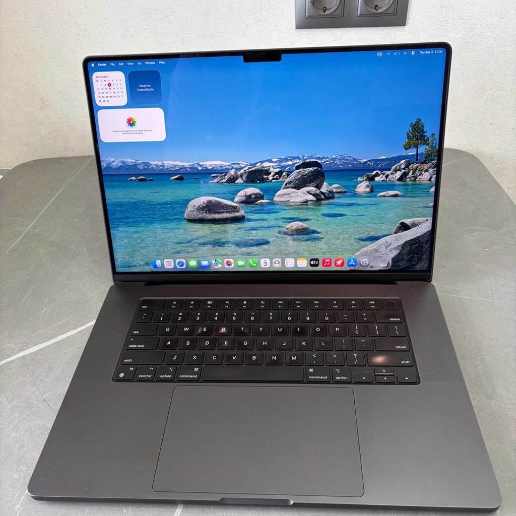 MacBook Pro 16’ M3 Pro
