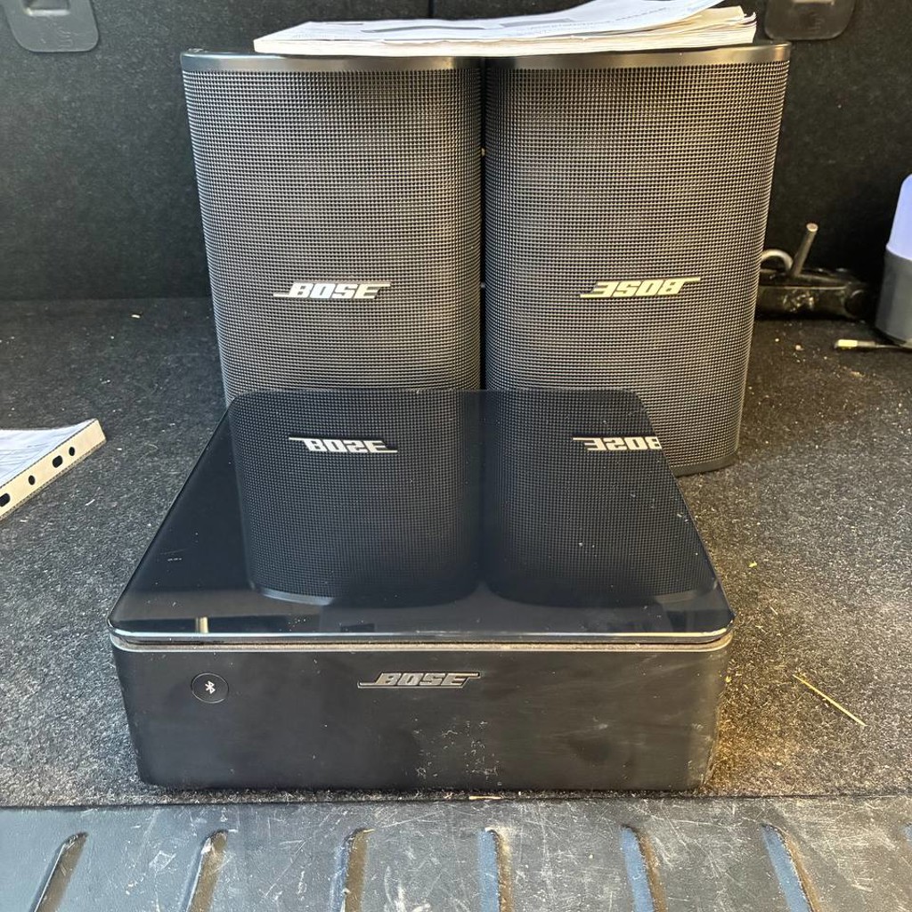 Комплект 3 колонки стерео + амплифаер BOSE