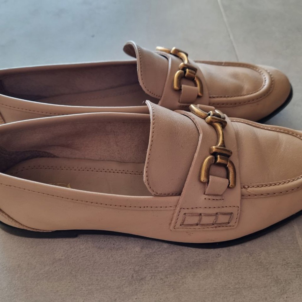 Лоферы от Zara