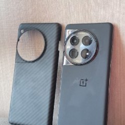 OnePlus 12 - фото 3