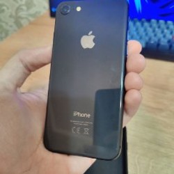 IPhone 8 - фото 2