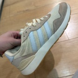 Кроссовки adidas - фото 3