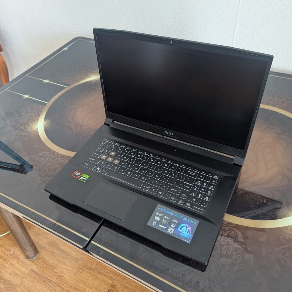 Ноутбук MSI Katana A17 AI BBV