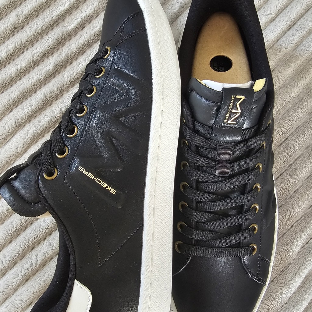 Кроссовки Skechers