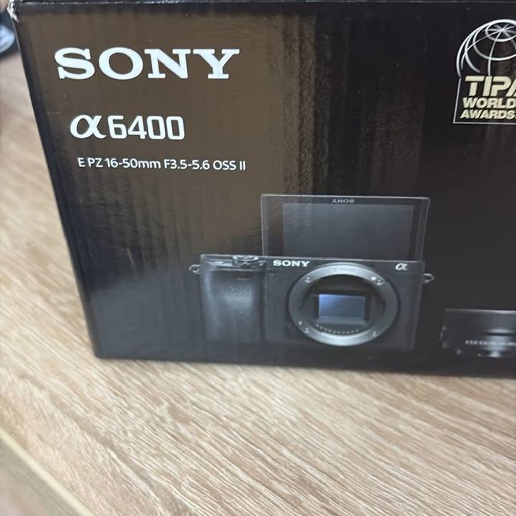 Sony a6400