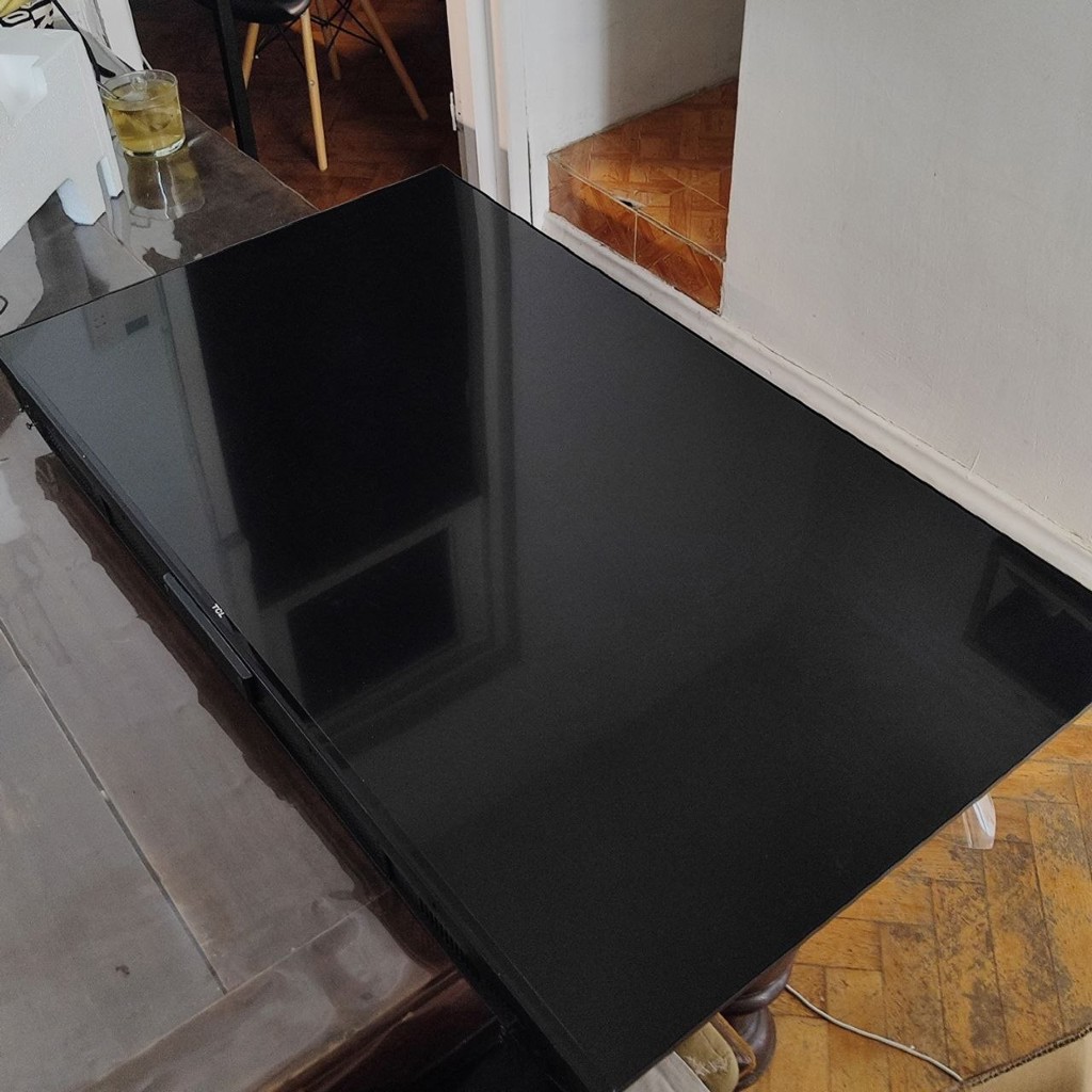 Телевизор Smart TV