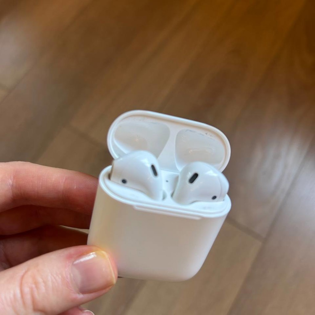 AirPods 2