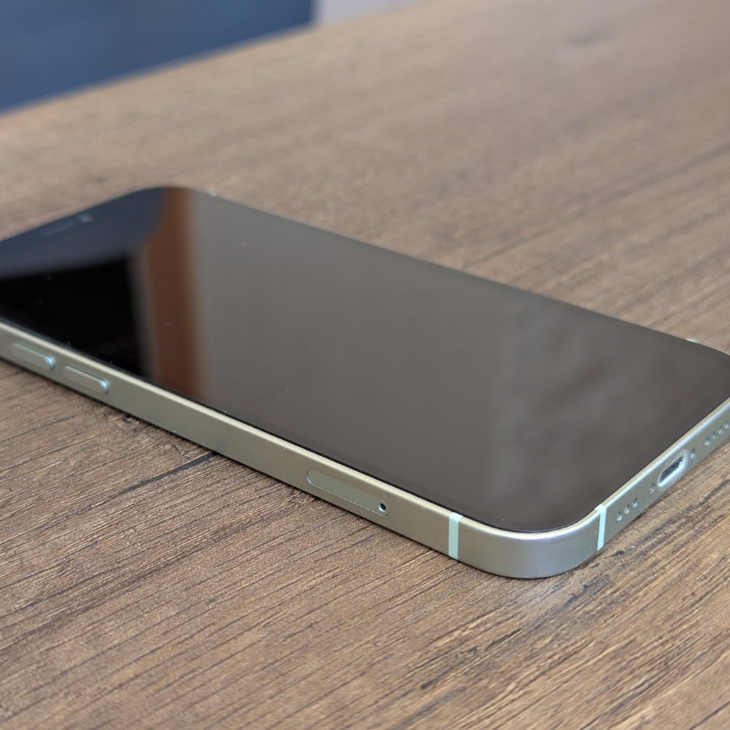 IPhone 12