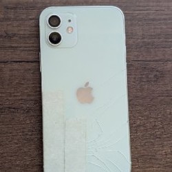 IPhone 12 - фото 3