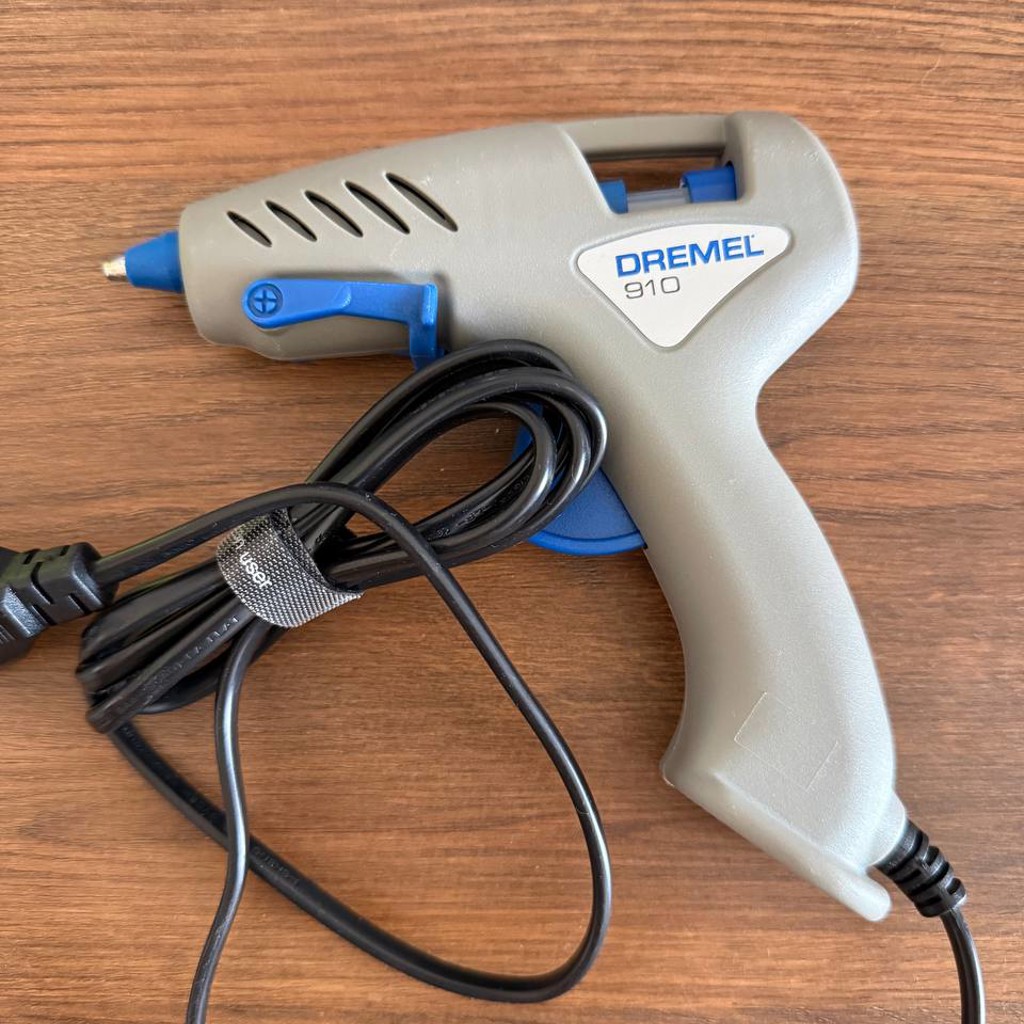Клеевой пистолет Dremel 910