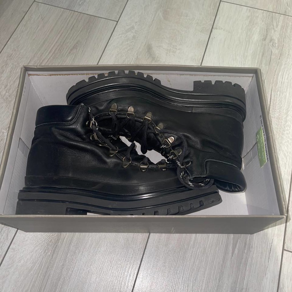 Зелёное платье ZARA