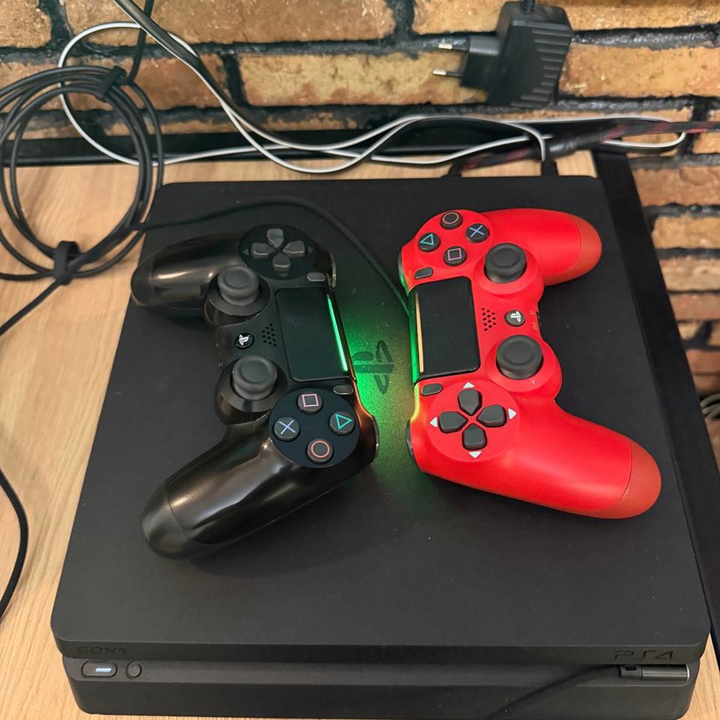 PlayStation 4 Slim 500gb