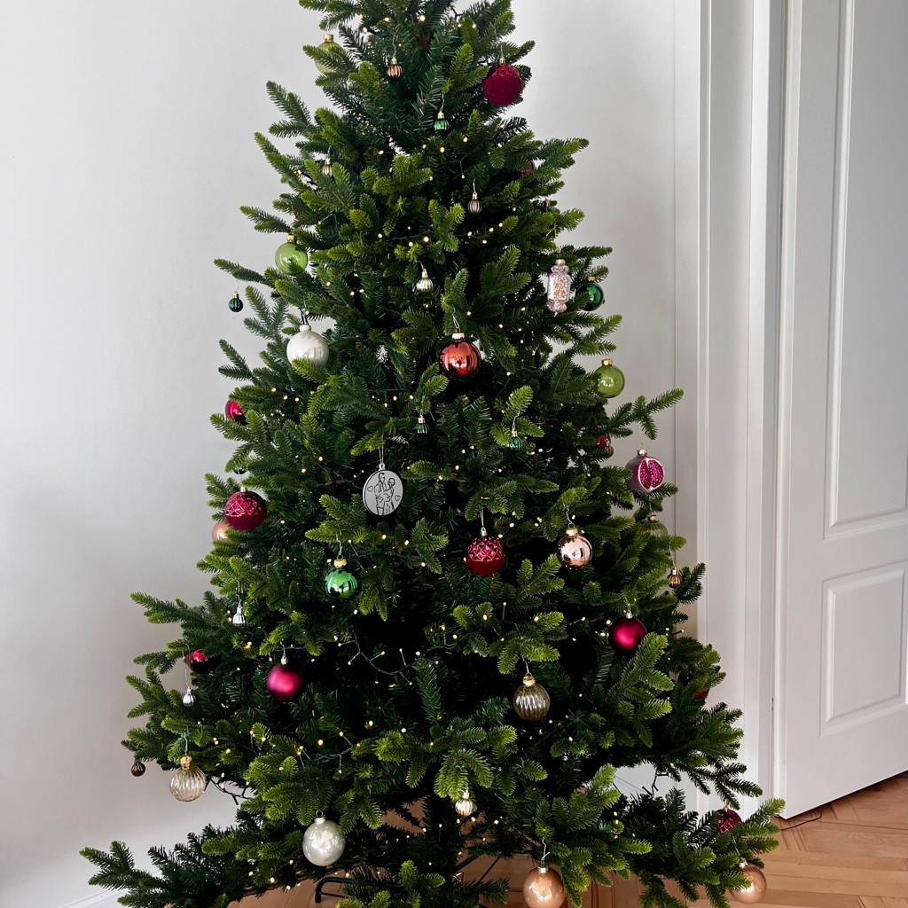 Искусственная ёлка Black Box Trees Brampton
