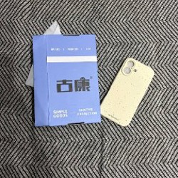 Чехол на iPhone 16 - фото 1