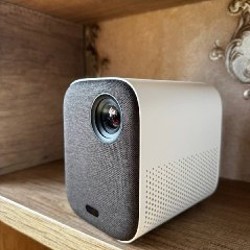 Проектор Xiaomi Mi Smart Compact Projector - фото 1