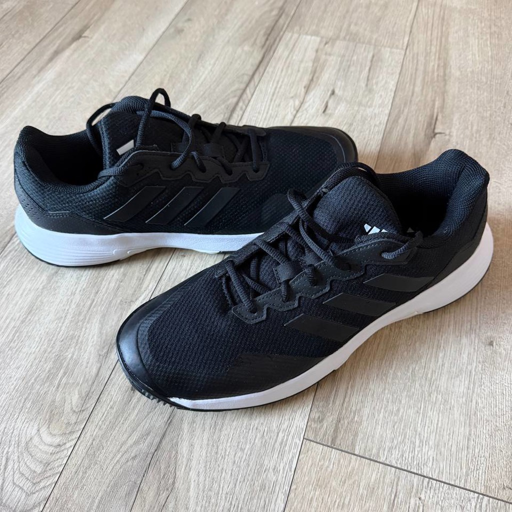 Мужские теннисные кроссовки adidas gamecourt 2