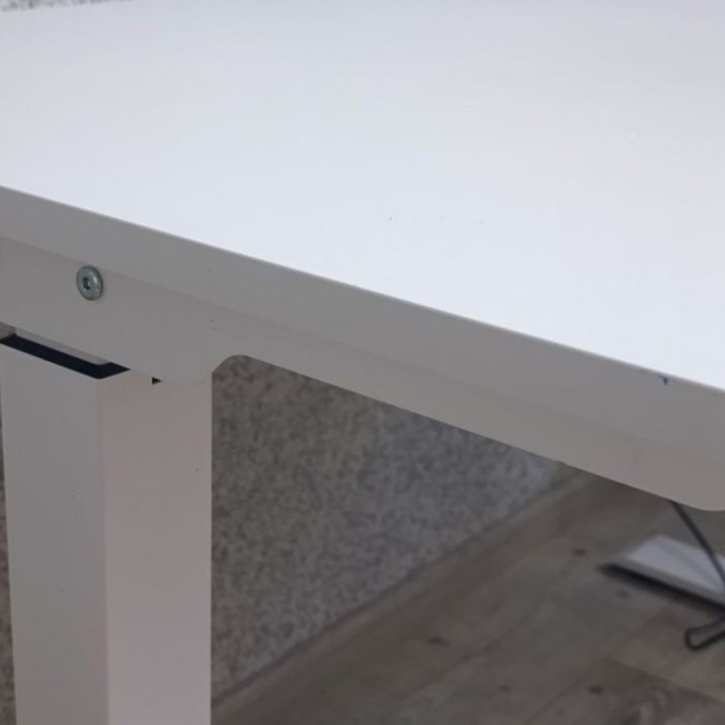Стол E-TABLE UNIVERSAL