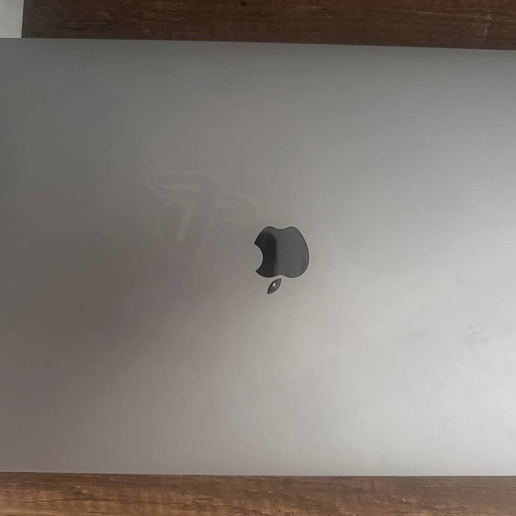 MacBook 16 PRO 2019