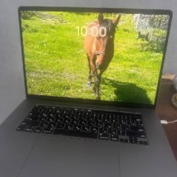 MacBook 16 PRO 2019 - фото 2