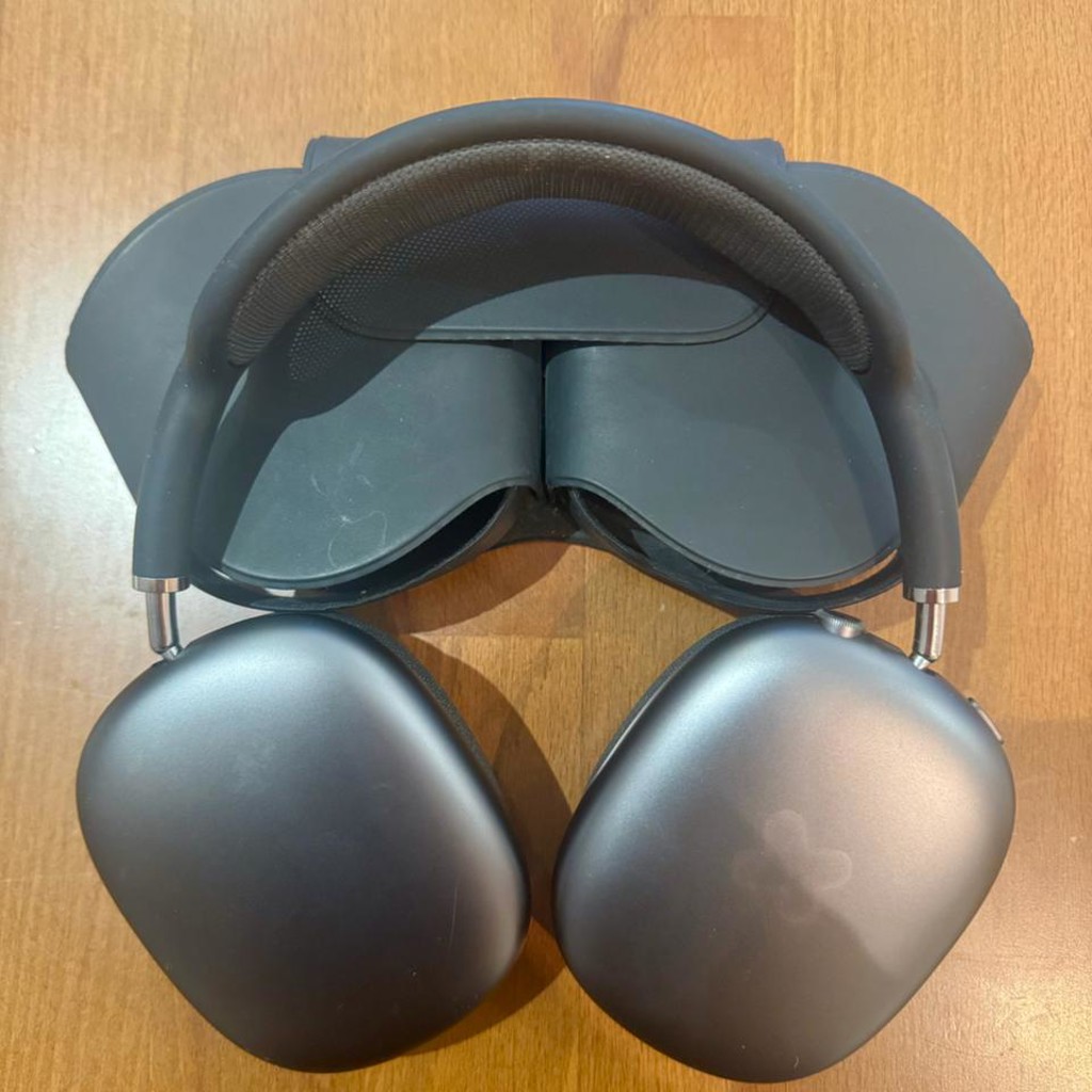 Apple AirPods Max