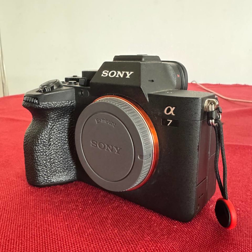 Sony A7 IV