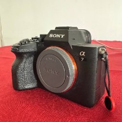 Комплект Sony A7 IV + Sigma 35mm f/1.4 DG DN Art - фото 1