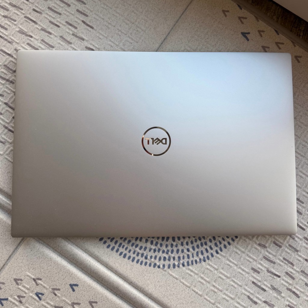 Ноутбук Dell XPS 15 9520