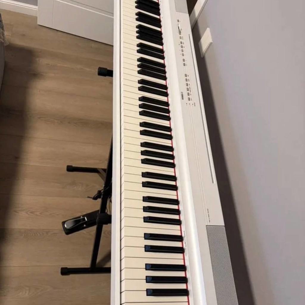 Цифровое пианино Yamaha P-125a