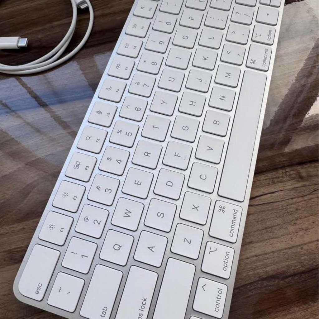 AirPods 4 без шумодава