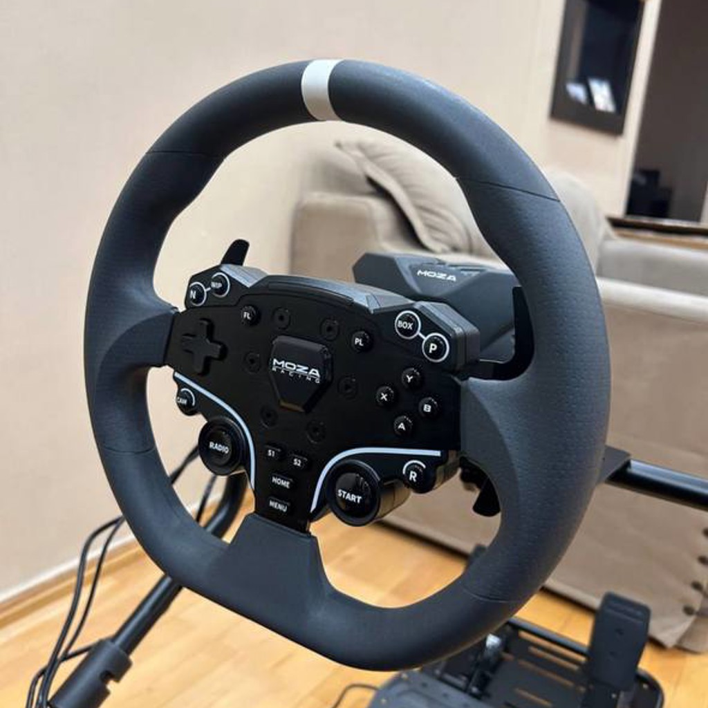 Руль MOZA R3