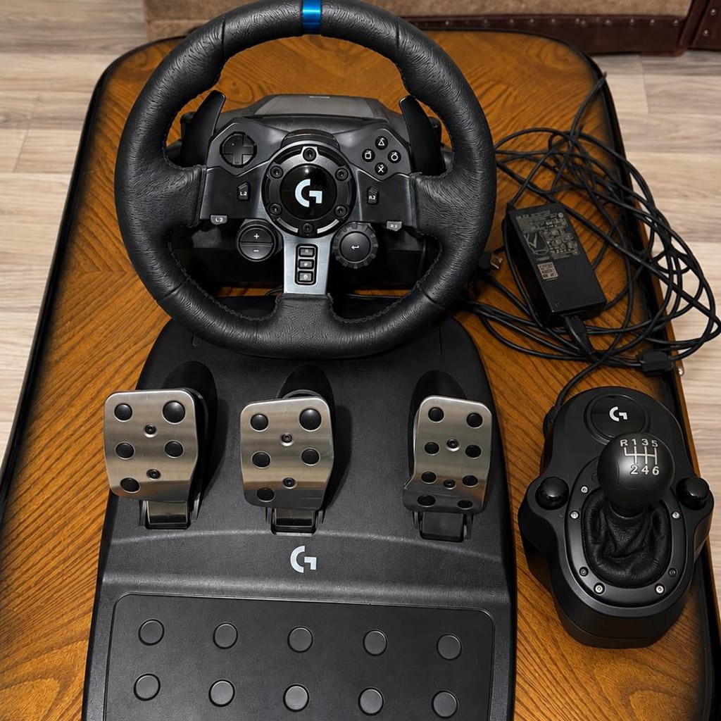 Logitech G923 TRUEFORCE