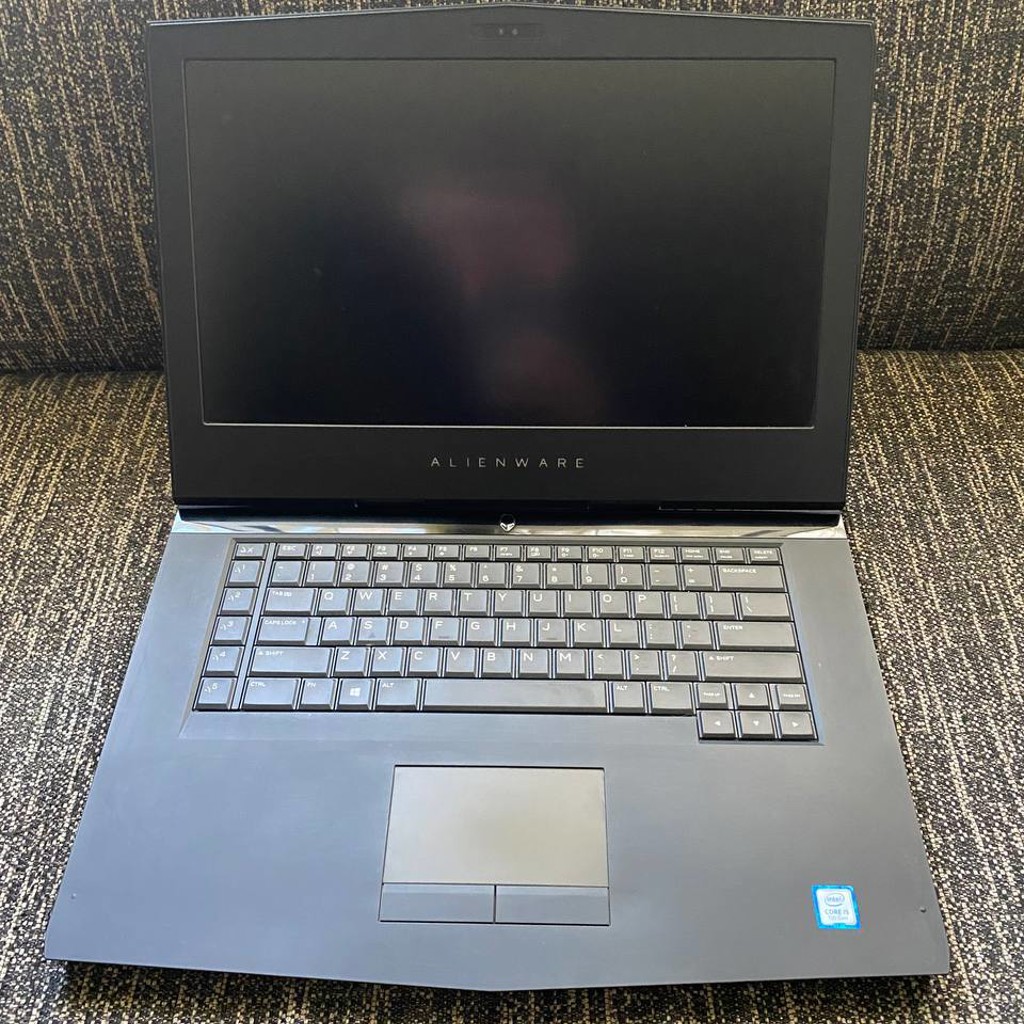 Игровой ноутбук Alienware 15 R3