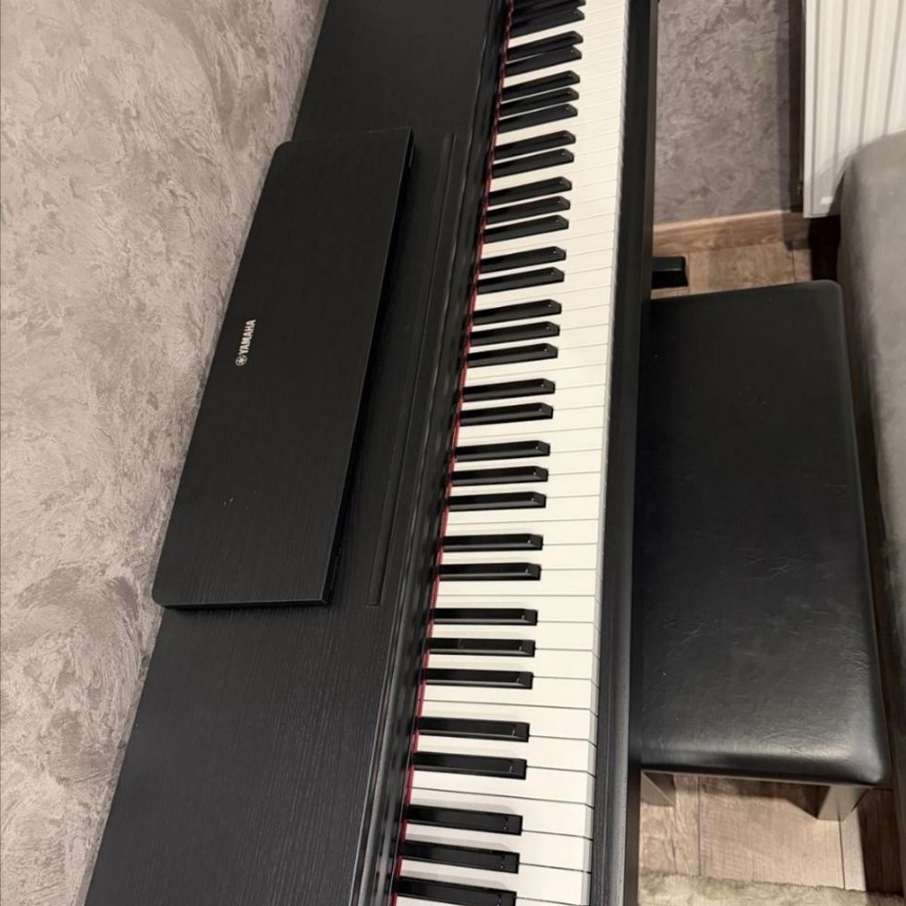 Электро пианино YAMAHA