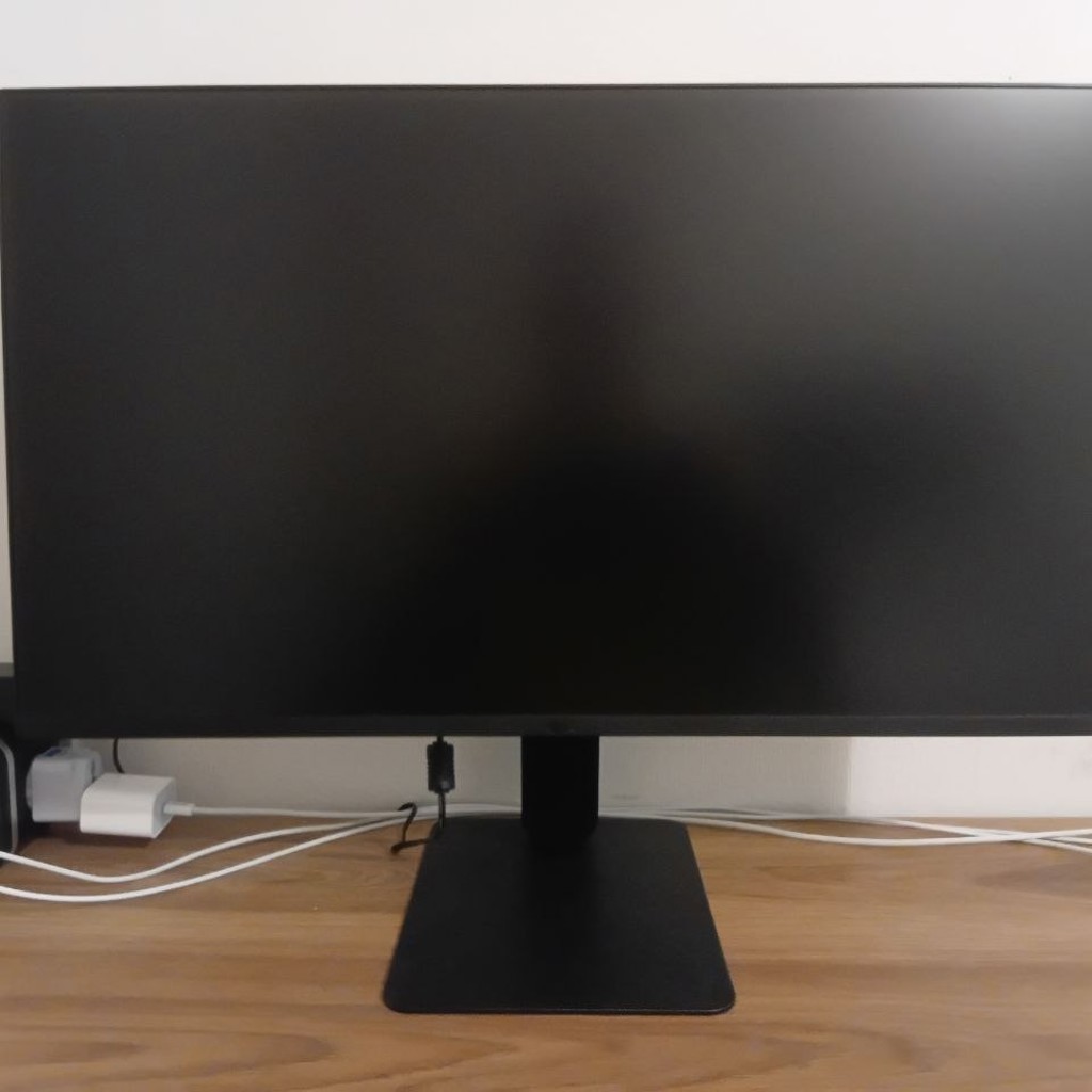 Монитор LG 24 дюйма